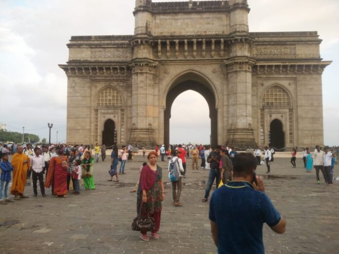 gateway of india