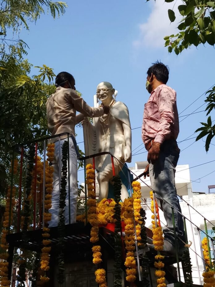 m gandhi m gandhi