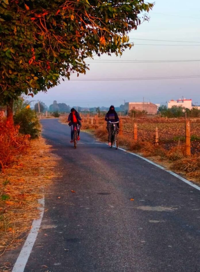 cycle akhilesh cycle akhilesh