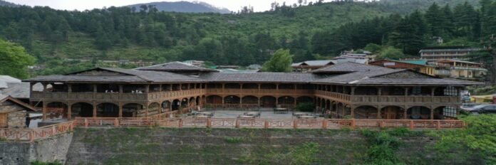 the castle at naggar 1024x341 the castle at naggar 1024x341